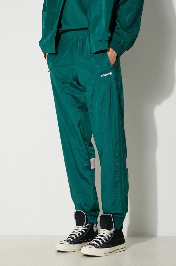 adidas Originals Donji dio trenirke adidas Originals 80s Nylon Archive 3-Stripes Track Top boja: zelena, bez uzorka, JC6519