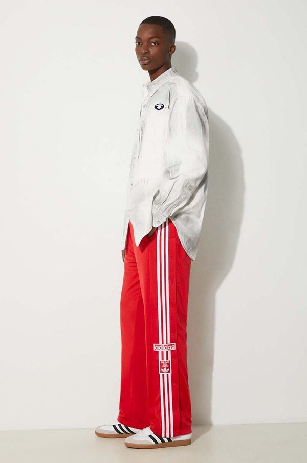 adidas Originals Donji dio trenirke adidas Originals boja: crvena, s aplikacijom, IY9924