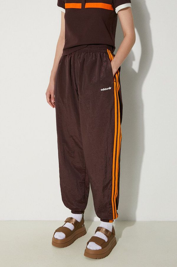 adidas Originals Donji dio trenirke adidas Originals boja: smeđa, s aplikacijom, JC6147