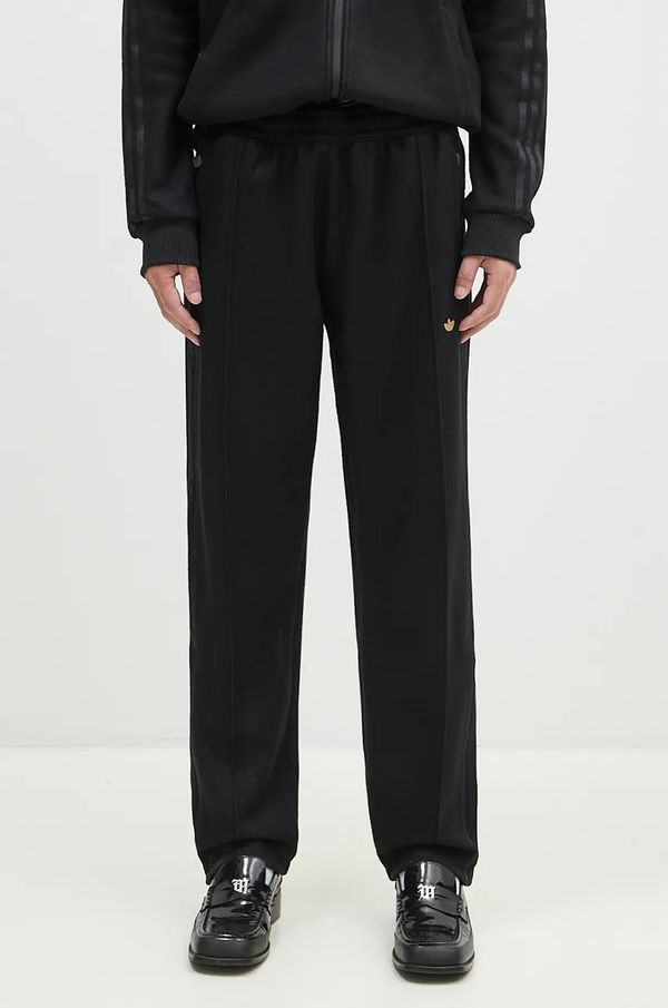 adidas Originals Donji dio trenirke s dodatkom vune adidas Originals Track Pant boja: crna, s aplikacijom, IY0426