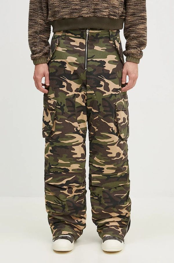 Andersson Bell Dvostrane hlače Andersson Bell Reversible Padded Camouflage Cargo Pants boja: zelena, apa688m
