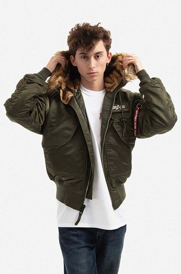 Alpha Industries Jakna Alpha Industries 45P Hooded Custom za muškarce, boja: zelena, za zimu, 113145.257-green