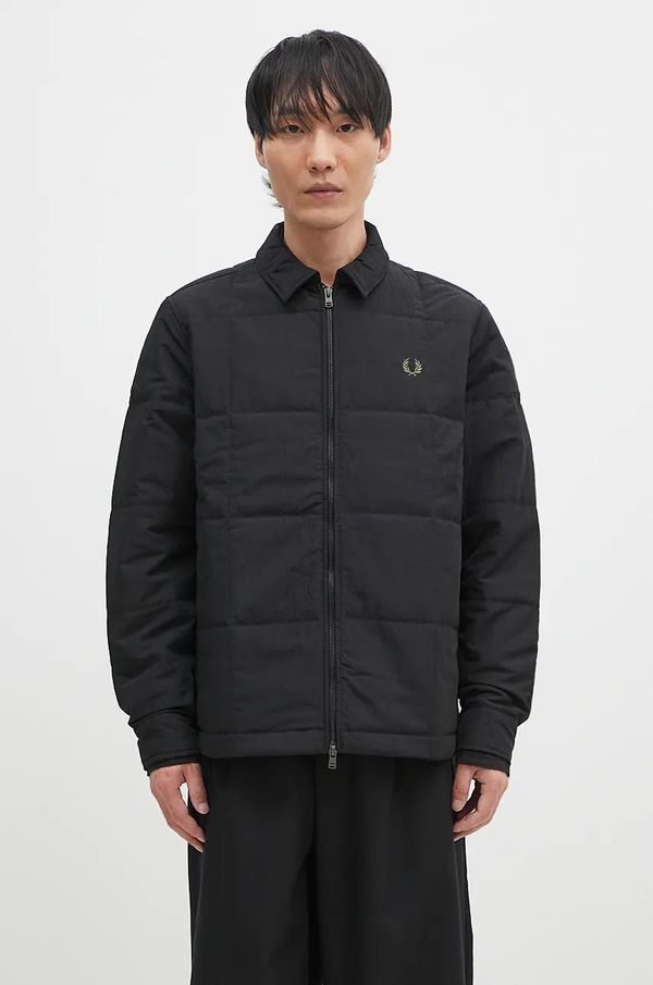 Fred Perry Jakna Fred Perry Quilted Overshirt za muškarce, boja: crna, za prijelazno razdoblje, M6642.102