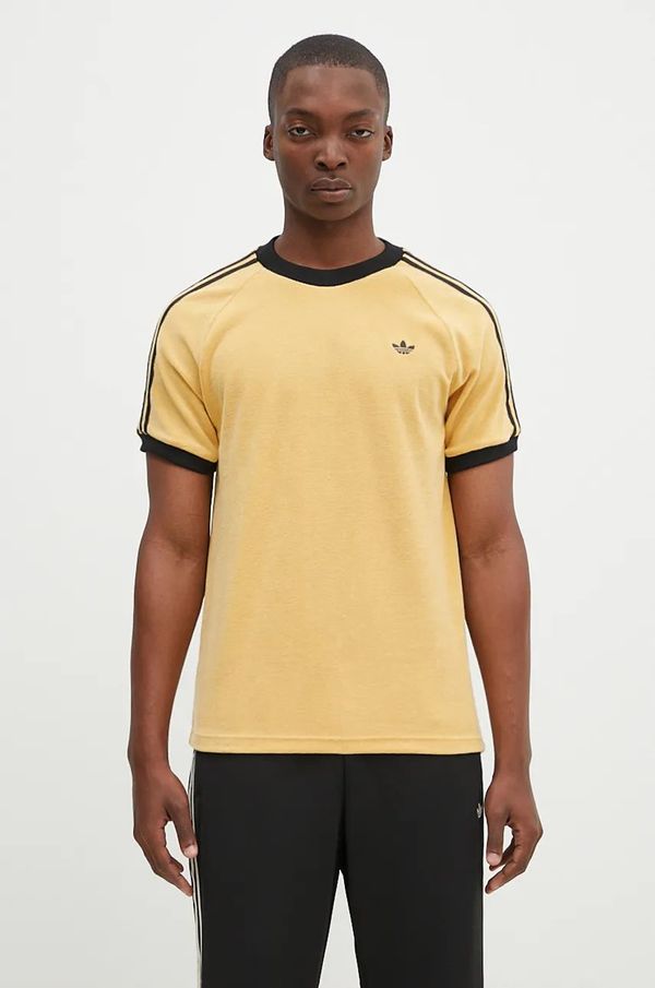adidas Originals Majica kratkih rukava adidas Originals Cali Tee za muškarce, boja: žuta, s aplikacijom, JL9557