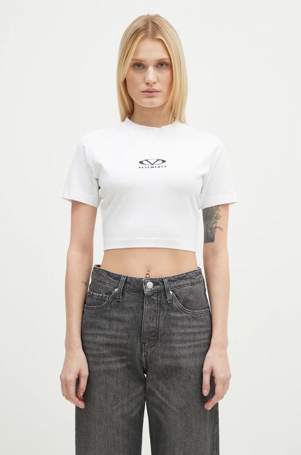 Vetements Majica kratkih rukava VETEMENTS Oval Logo Cropped Fitted za žene, boja: bijela, WA66TR700W