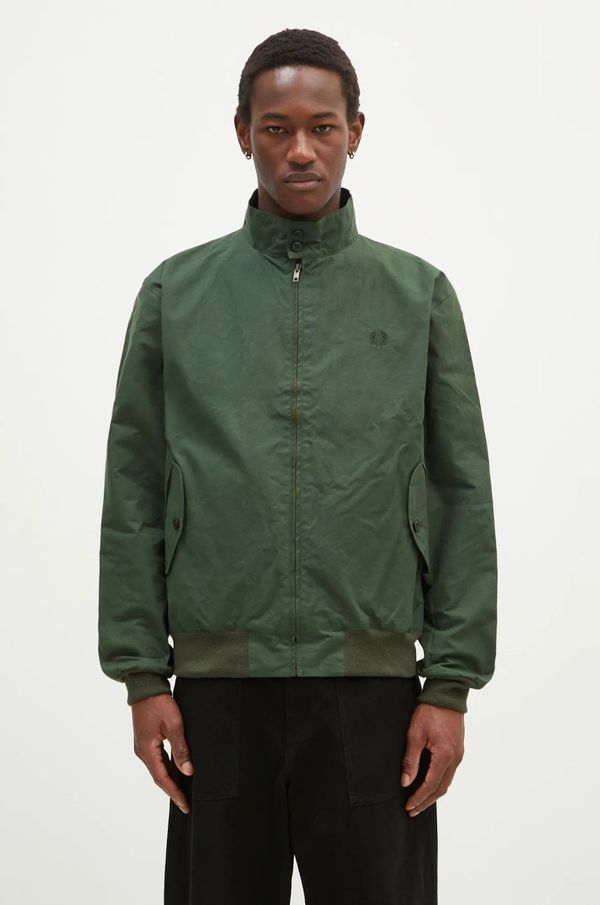 Fred Perry Pamučna jakna Fred Perry Made In England Wax Harrington boja: zelena, za prijelazno razdoblje, oversize, J8565.Q20