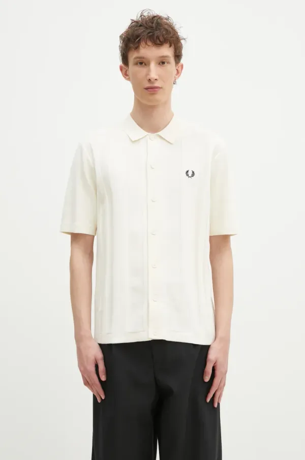 Fred Perry Pamučna košulja Fred Perry za muškarce, boja: bež, regular, s klasičnim ovratnikom, K9727.560