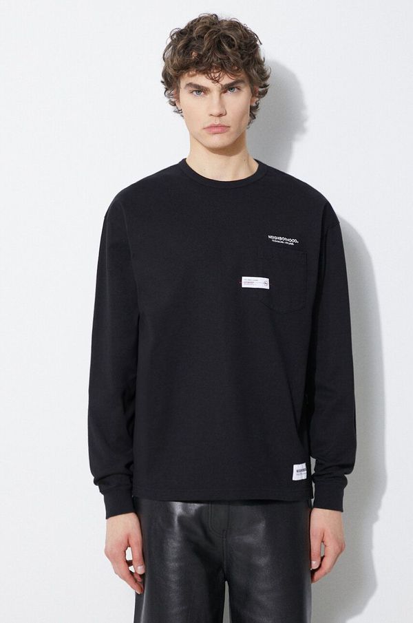 Neighborhood Pamučna majica dugih rukava NEIGHBORHOOD Classic-P Crewneck boja: crna, s aplikacijom, 241FPNH.CSM05