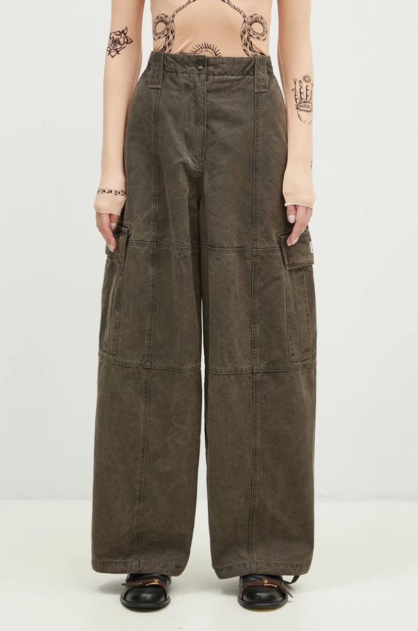 Kenzo Pamučne hlače Kenzo Dyed Canvas Cargo Pants boja: smeđa, široke, visoki struk, FE62PA0909GK.92