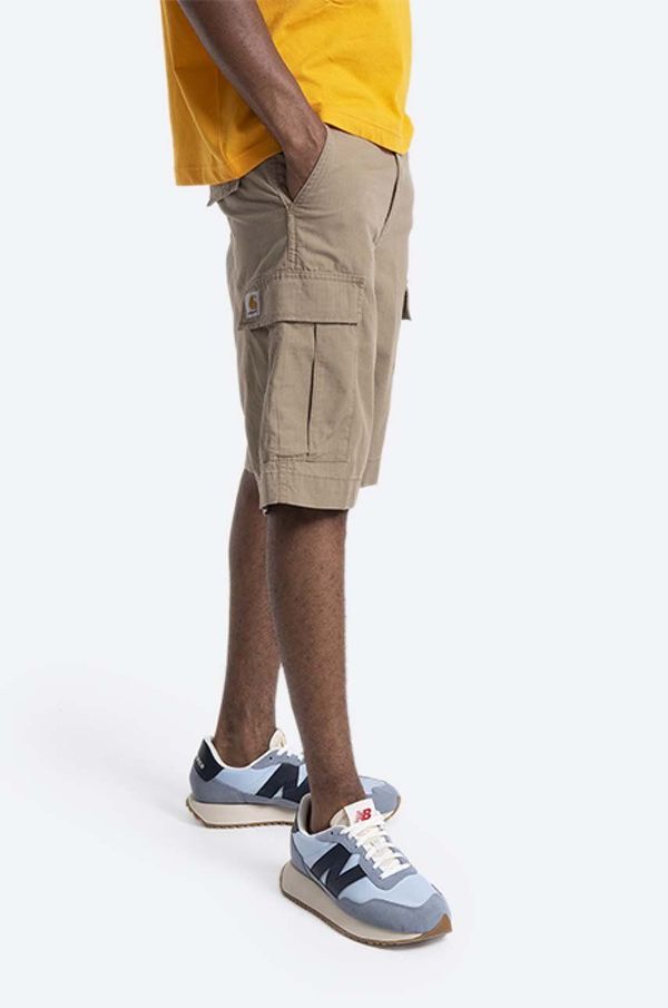 Carhartt WIP Pamučne kratke hlače Carhartt WIP Regular Cargo boja: smeđa, I028246.-LEATHER