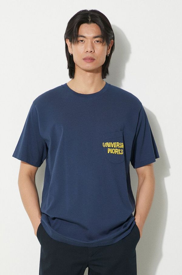 Universal Works Pamučna majica Universal Works Print Pocket Tee za muškarce, boja: tamno plava, s tiskom, 30611.NAVY