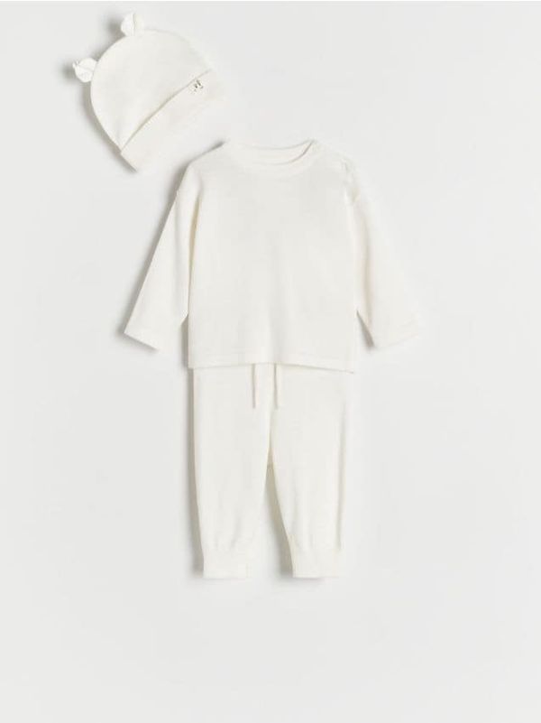 Reserved Reserved - BABIES` SWEATER, TROUSERS & CAP - krem