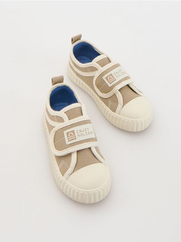 Reserved Reserved - BOYS` SNEAKERS - bež