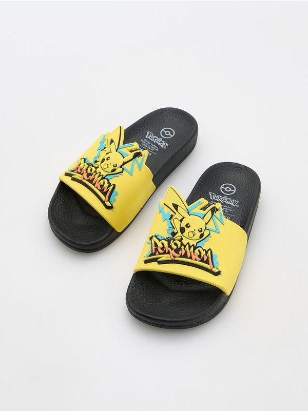 Reserved Reserved - BOYS` STRAPPY SANDALS - crno