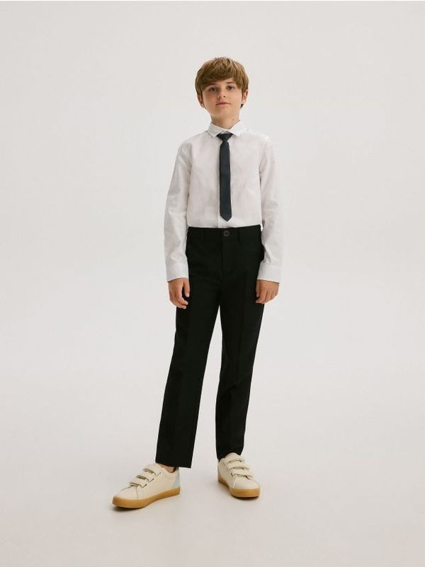 Reserved Reserved - BOYS` TROUSERS - mornarsko plava