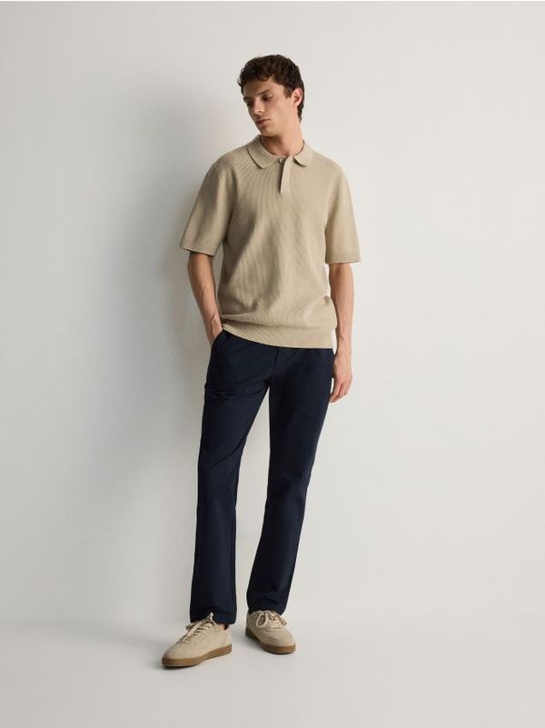Reserved Reserved - Chino slim fit hlače - mornarsko plava