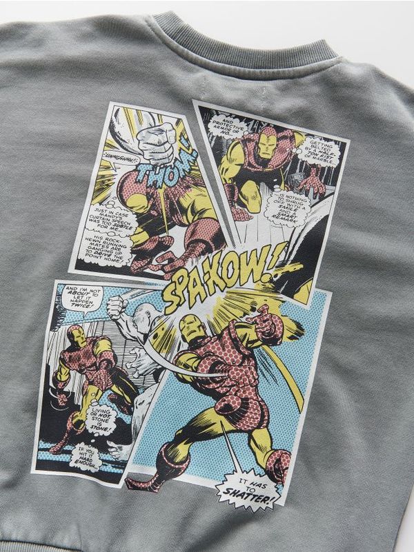 Reserved Reserved - Komplet Marvel - tamnosivo