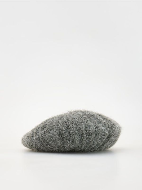 Reserved Reserved - LADIES` BERET - tamnosivo