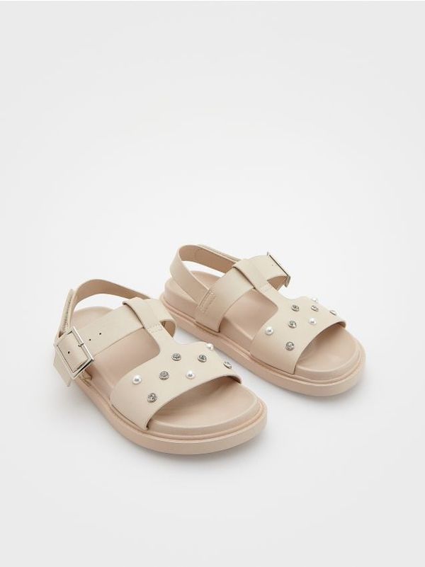 Reserved Reserved - LADIES` SANDALS - bež