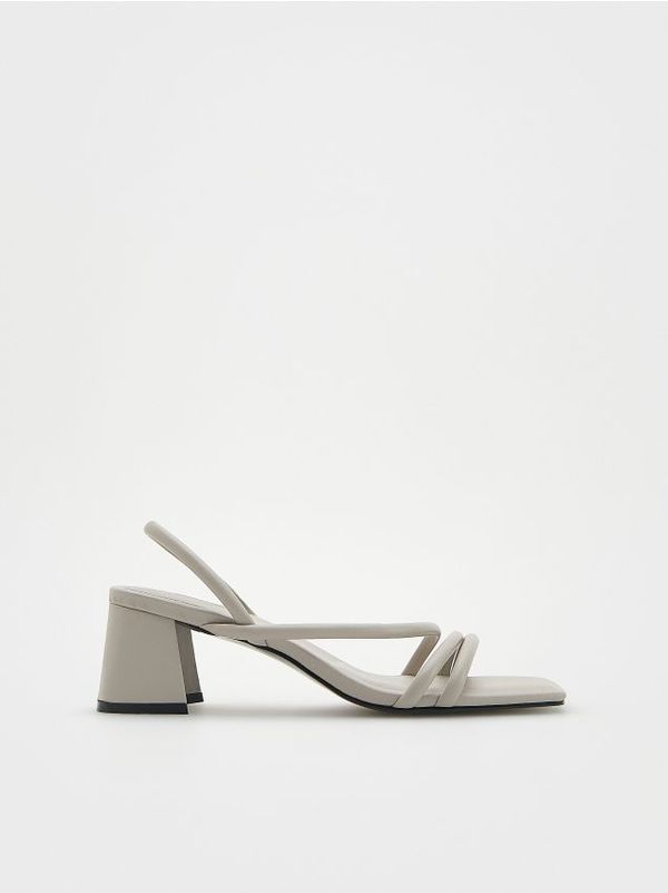 Reserved Reserved - LADIES` SANDALS - bijela