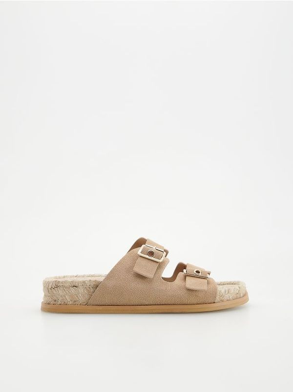 Reserved Reserved - LADIES` SLIDES - boja kave
