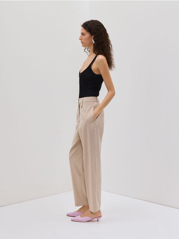 Reserved Reserved - LADIES` TROUSERS - bež