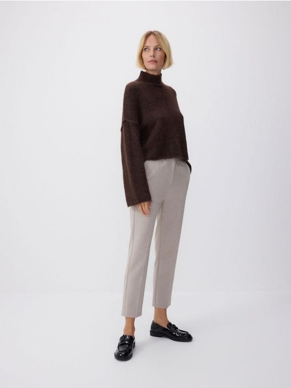 Reserved Reserved - LADIES` TROUSERS - bež