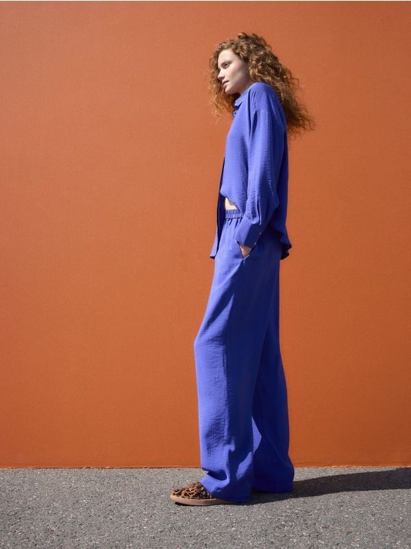Reserved Reserved - LADIES` TROUSERS - plava