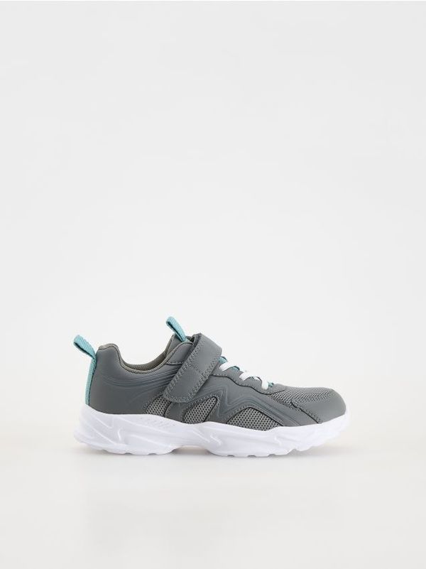 Reserved Reserved - MEN`S TREKKING SHOES - srednjesivo