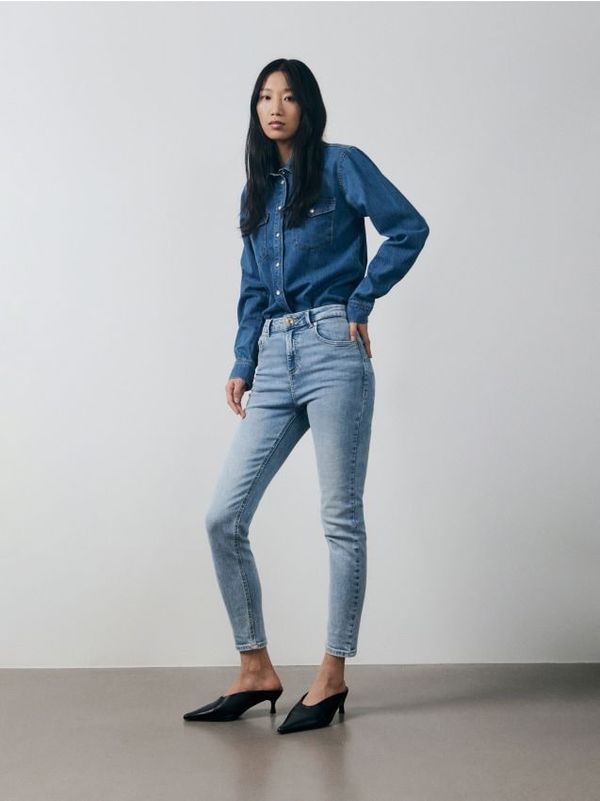 Reserved Reserved - Mid rise slim traperice - plava