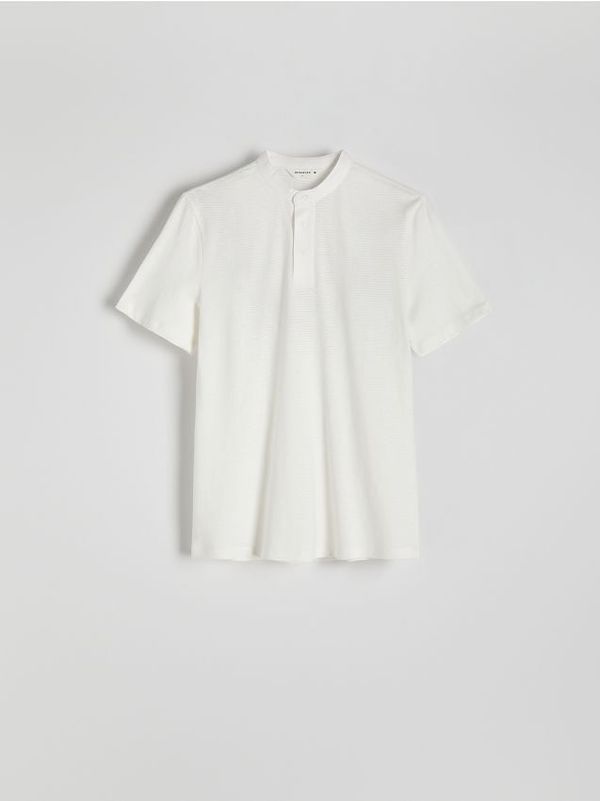 Reserved Reserved - Regular polo-majica uspravna ovratnika - krem