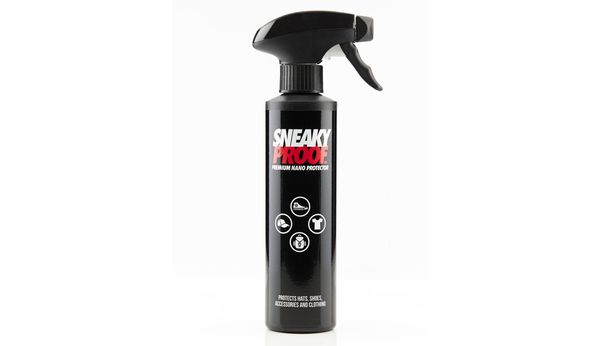 Sneaky Sneaky Proof Protector Spray