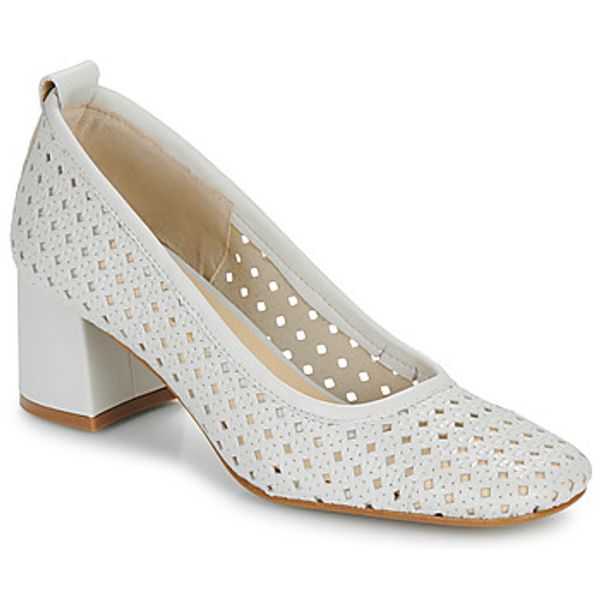 Betty London Betty London  Salonke BRIGITTE  Betty London