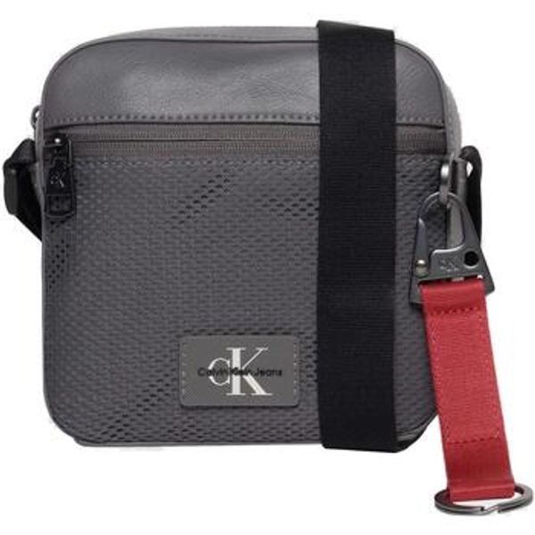 Calvin Klein Jeans Calvin Klein Jeans  Torbe TAGGED SQUARE CAMERA 18 K50K511779  Calvin Klein Jeans