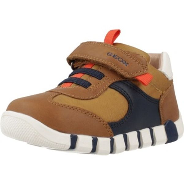 Geox Geox  Modne tenisice B IUPIDOO  Geox