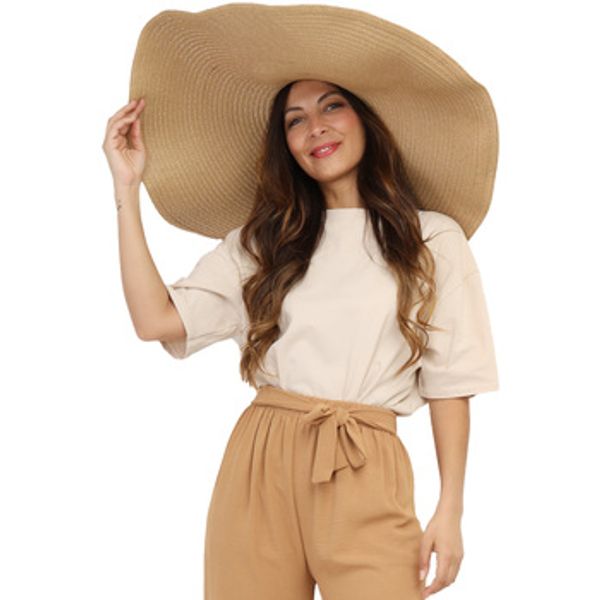 La Modeuse La Modeuse  Kape 66942_P155656  La Modeuse