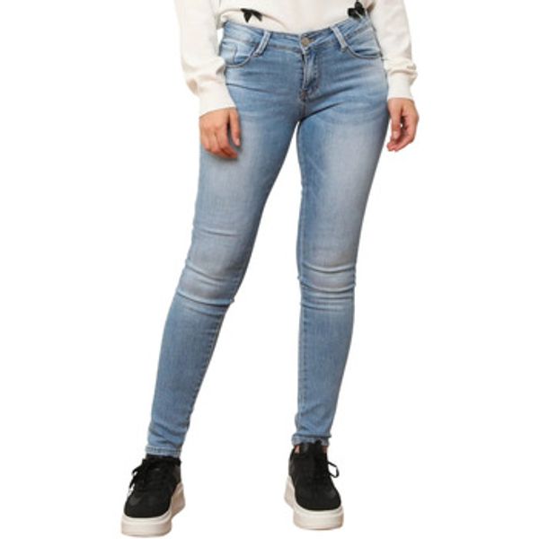 La Modeuse La Modeuse  Traperice 73736_P174026  La Modeuse
