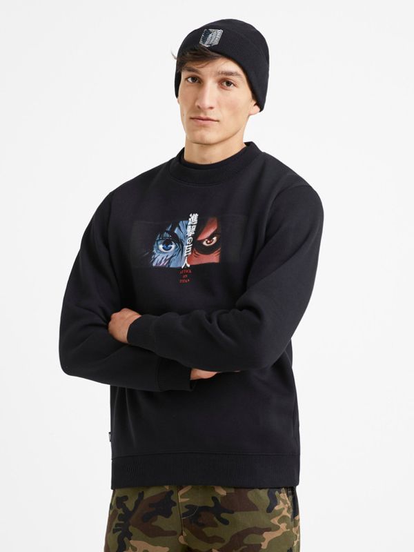 Celio Celio Attack on Titan Majica dugih rukava crna
