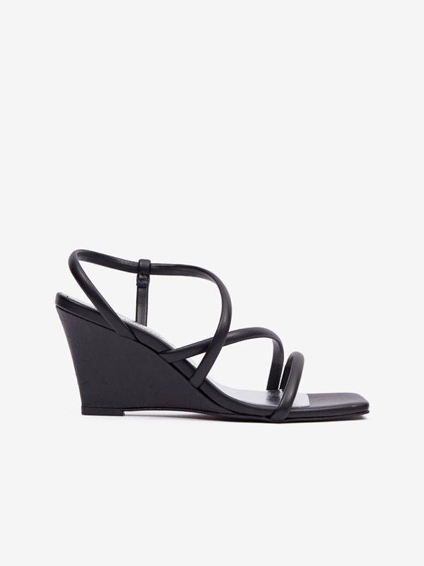 Karl Lagerfeld Karl Lagerfeld Rialto Strap Sandale crna