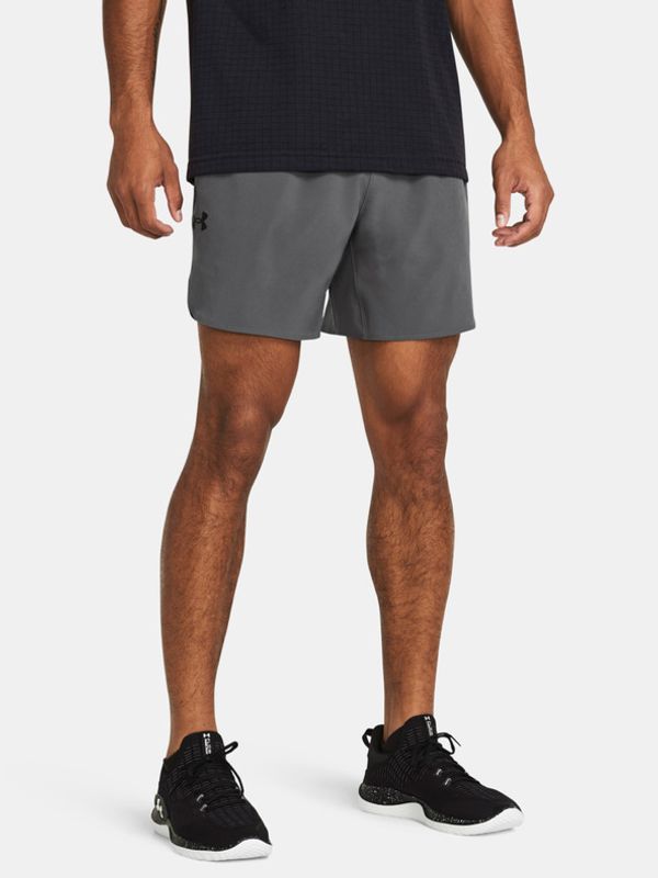 Under Armour Under Armour UA Peak Woven Kratke hlače siva